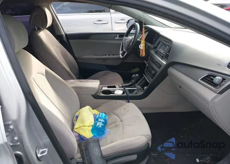 2015 Hyundai Sonata Se из США, поврежденный, VIN 5NPE24AF9FH163624